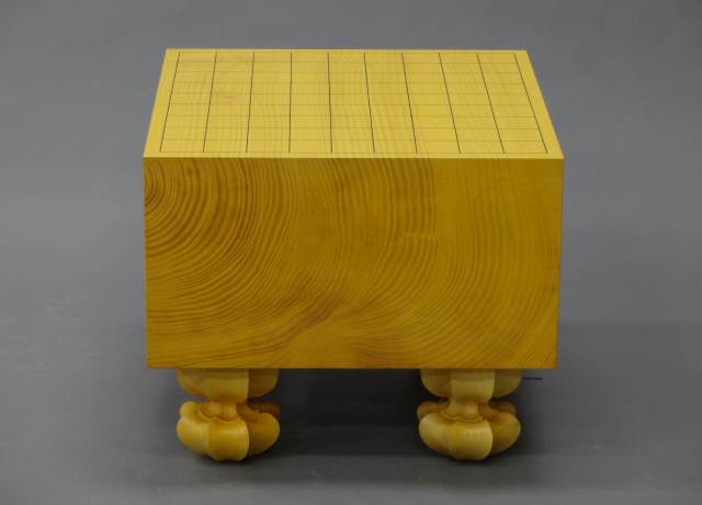 Japanese Kaya Shogi Board [17.6cm thick, Ten-masa]