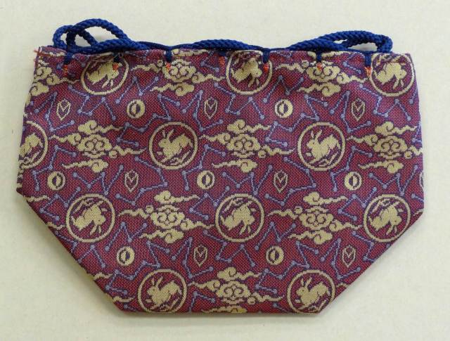 Tatsumura silk pieces bag [Gyokuto Seizamon] (Purple)