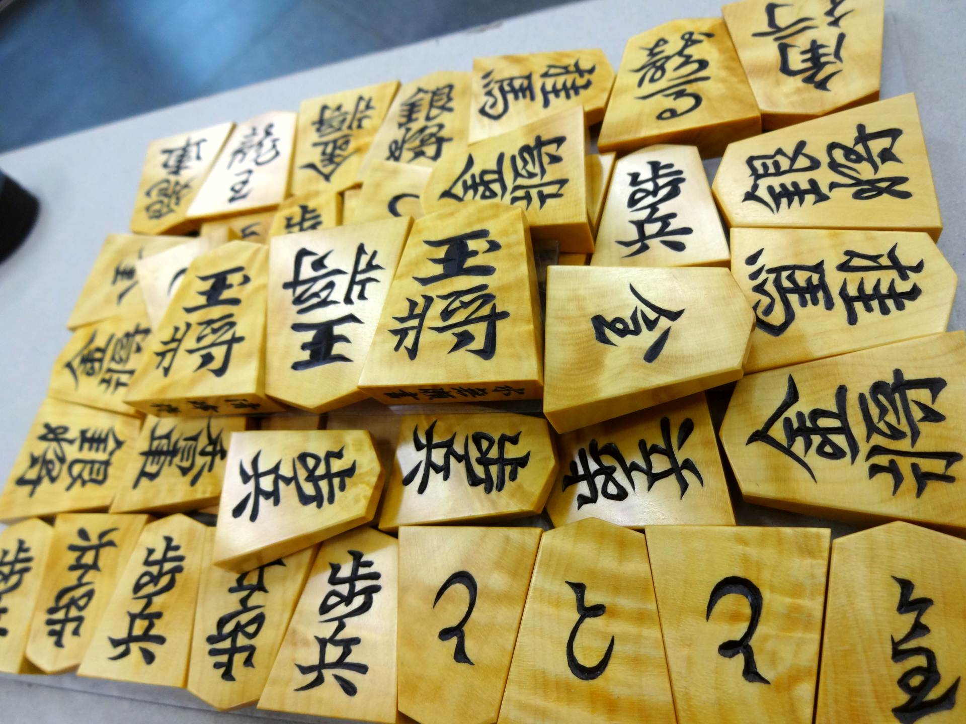 新作将棋駒のご紹介 3/3｜丸八碁盤店